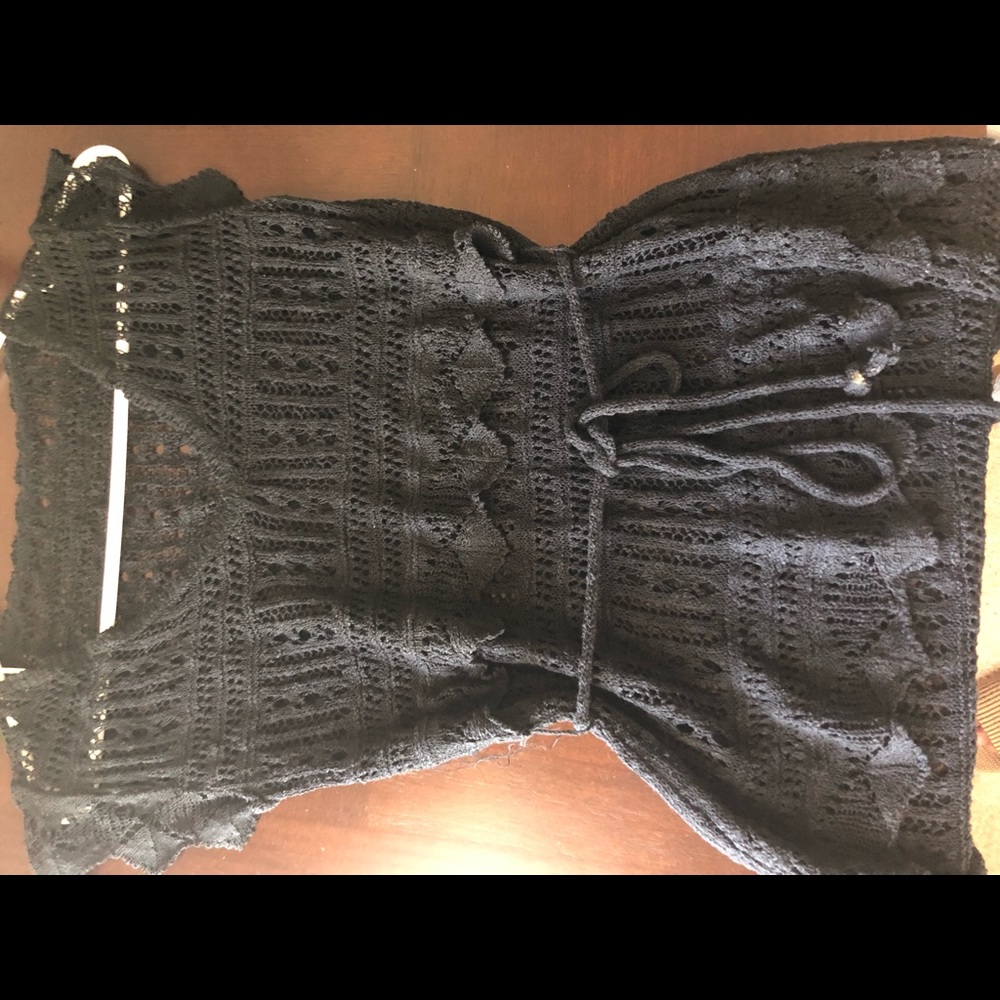 knitted black dress